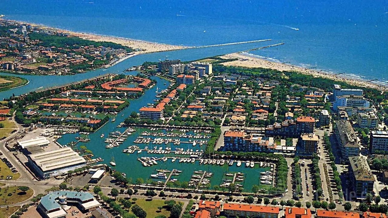 Luminous Flat With Terrace 250M From The Sea Διαμέρισμα Porto Santa Margherita di Caorle